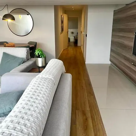 Flat Moderno E Em Apartment